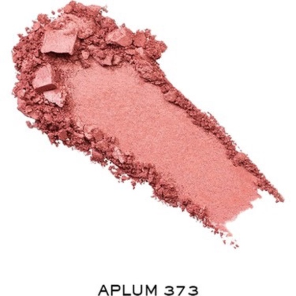 Lancôme “Blush Subtil - Delicate Powder Blush” in Color: “APLUM”🩷❤️ **NEW!!🎁** - Picture 4 of 8